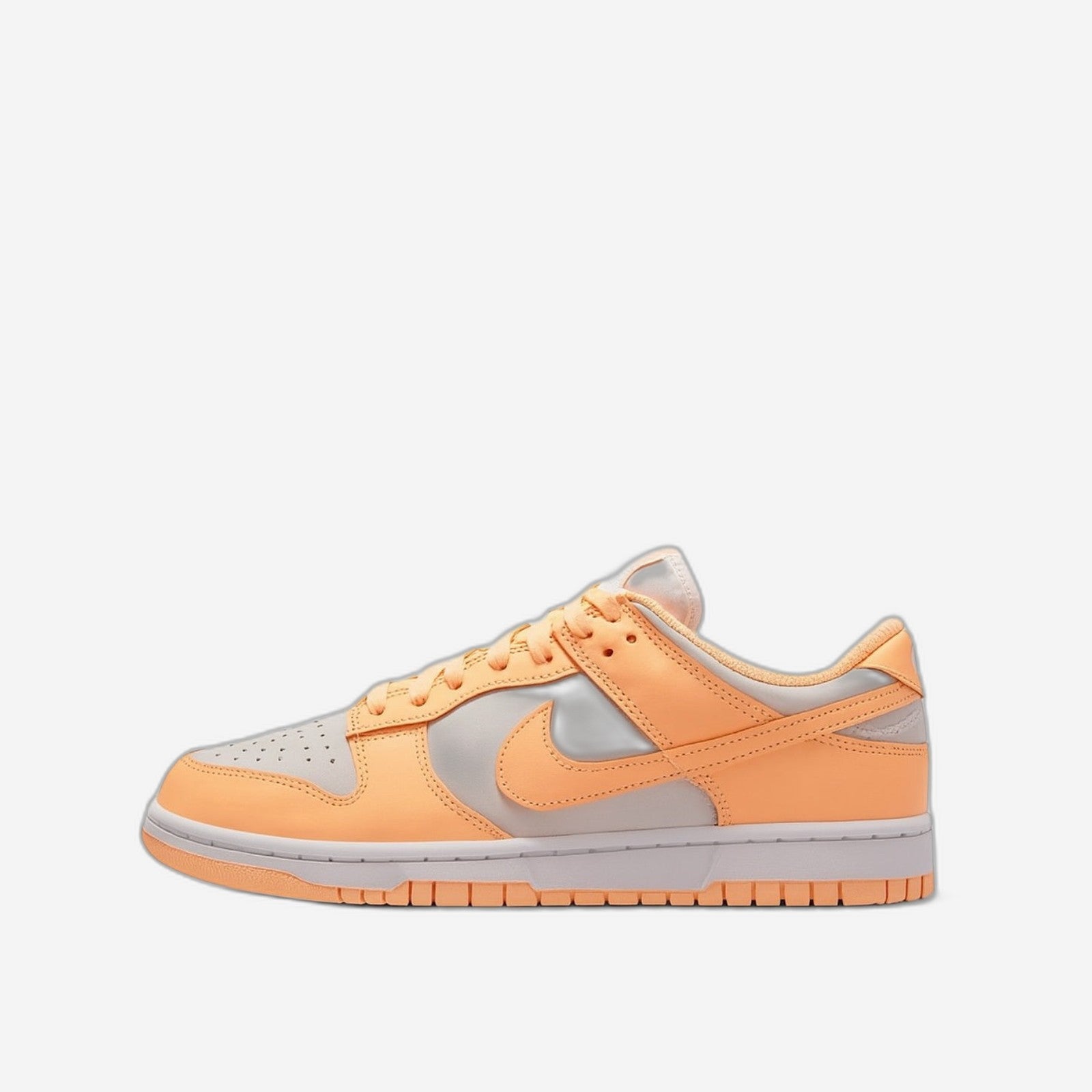 Nike Dunk Low Peach Cream