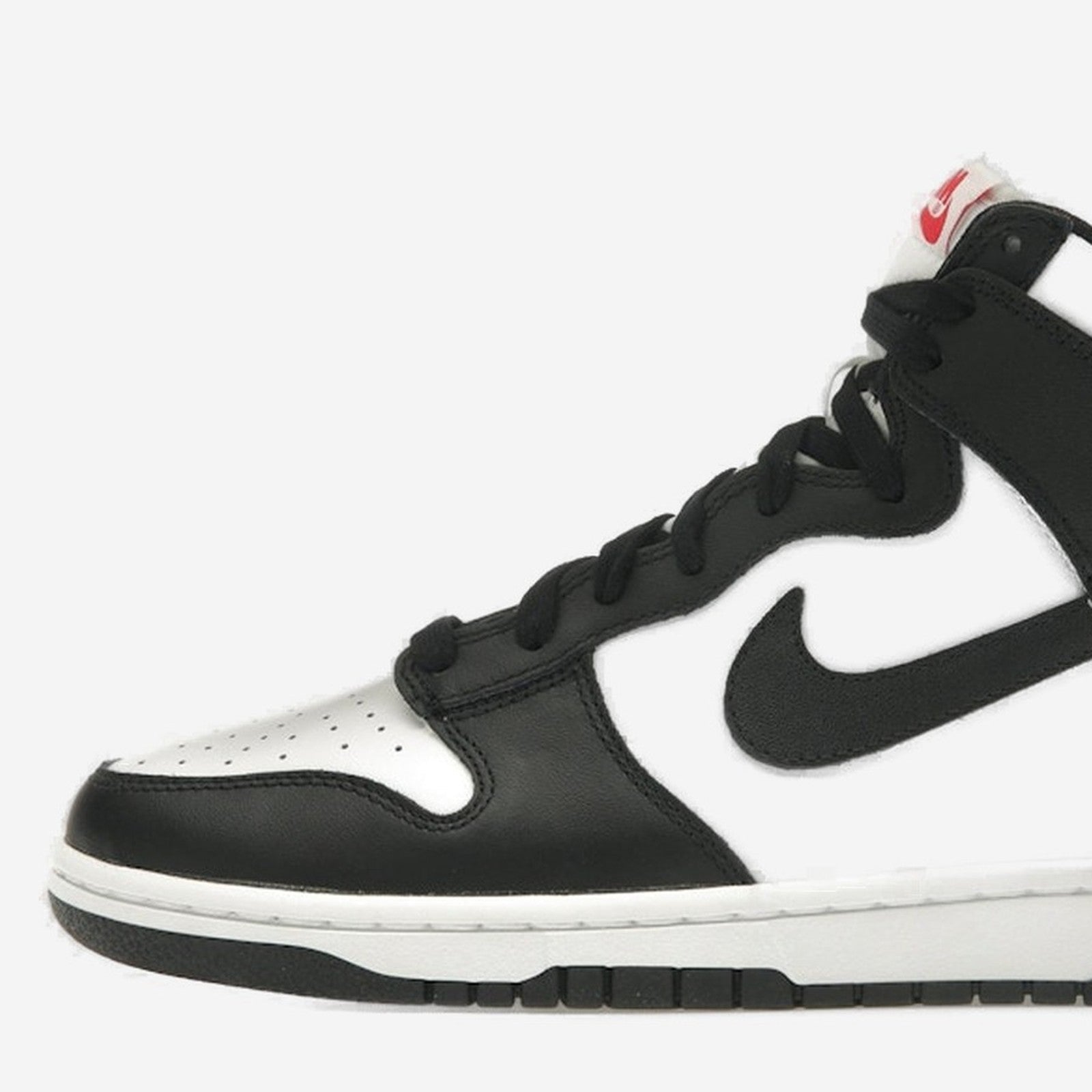 Nike Dunk High Black Panda – Detail