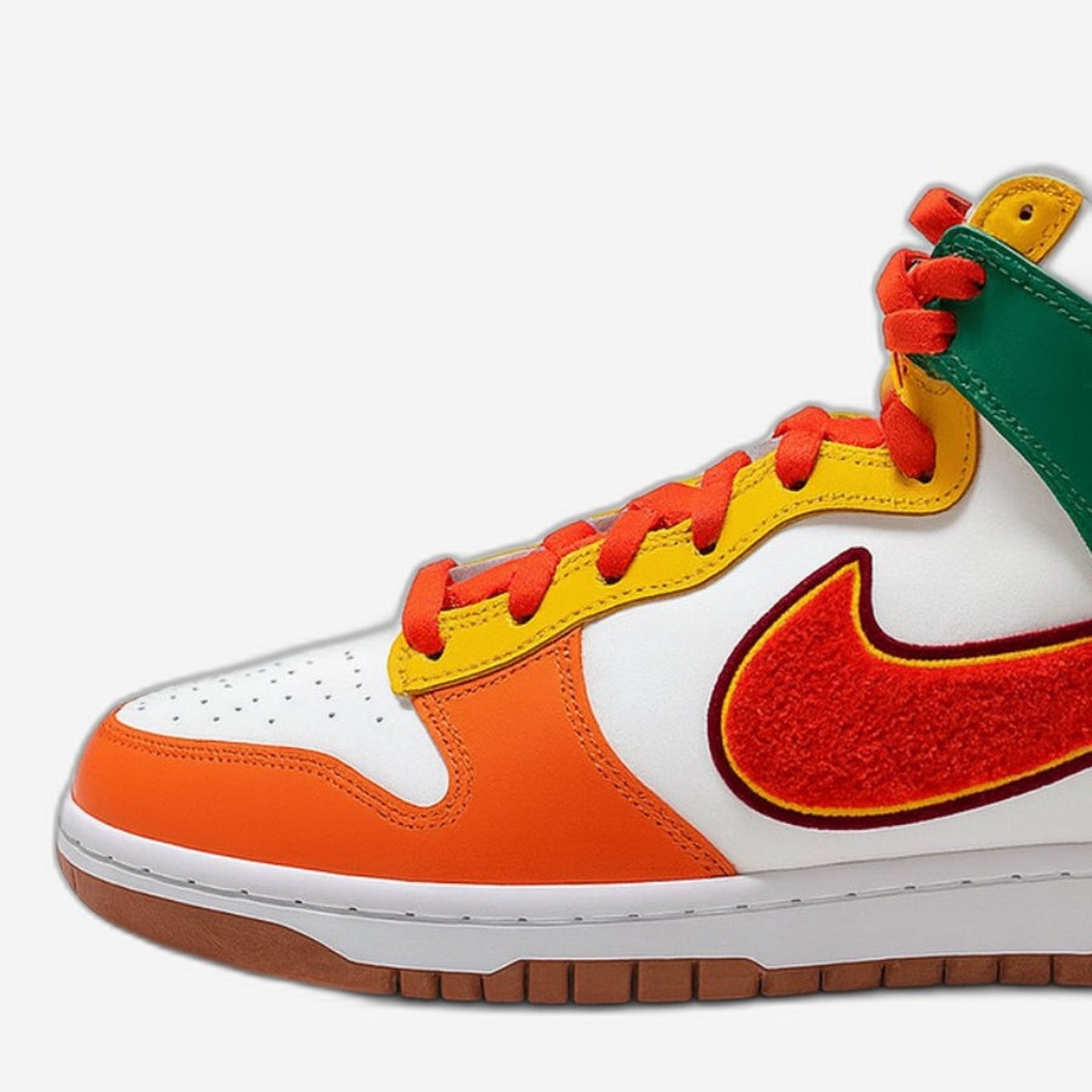 Nike Dunk High Retro University 7-Eleven Habanero Red – Detail