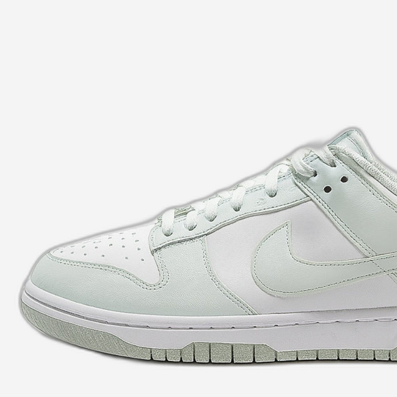 Nike Dunk Low Next Nature White/Barely/Green – Detail