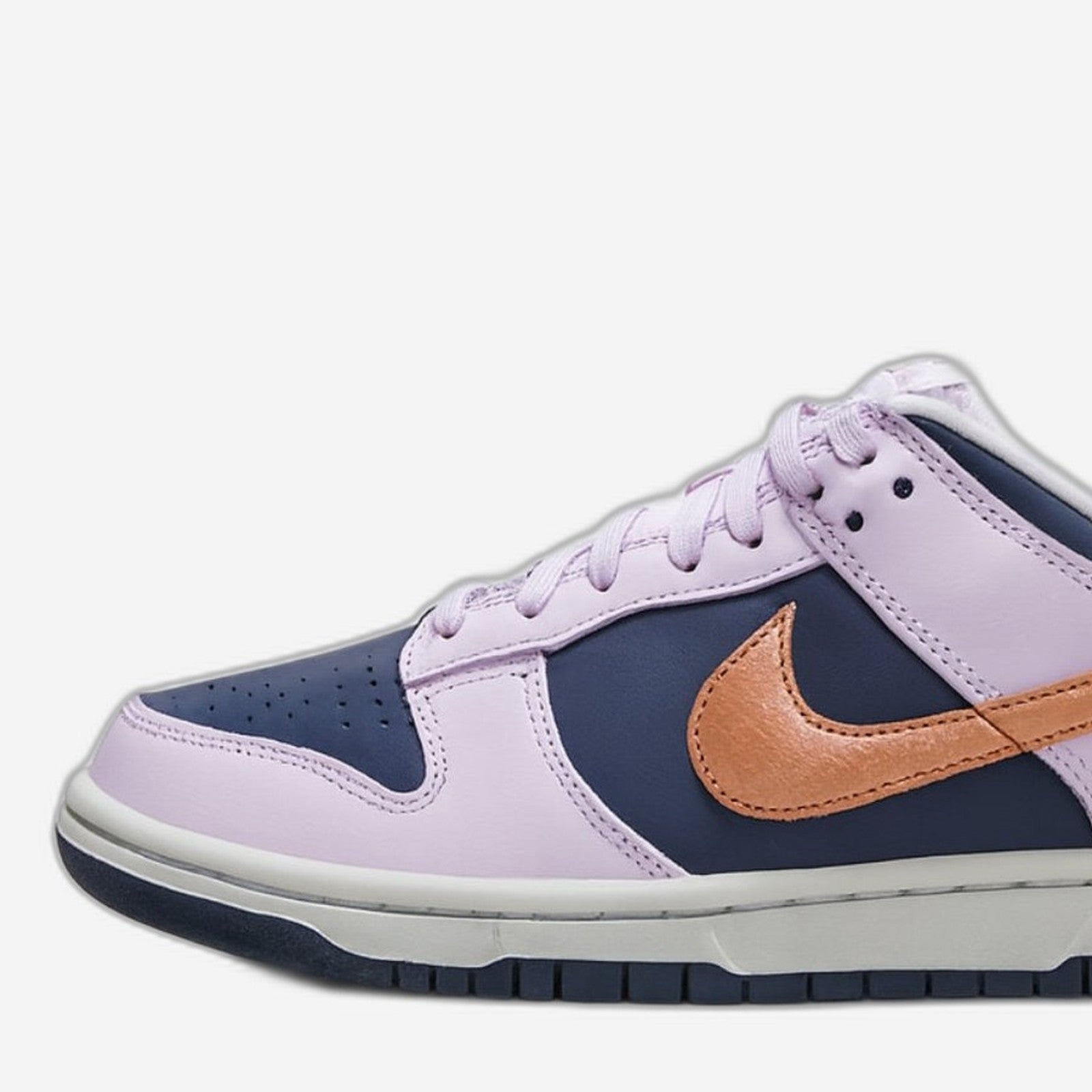 Nike Dunk Low SE Metallic Copper Thunder Blue – Detail