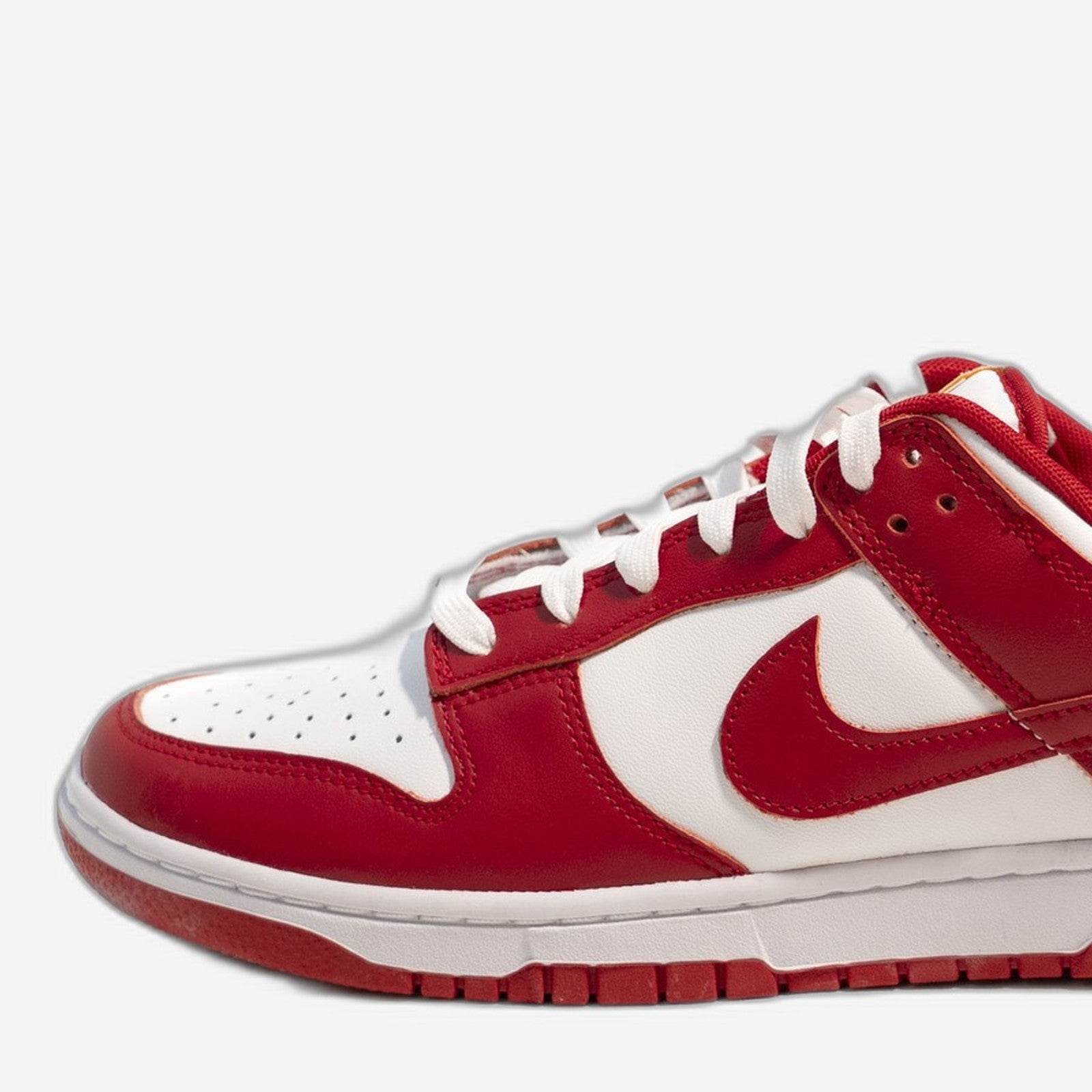 Nike Dunk Low USC Team Red White – Detail