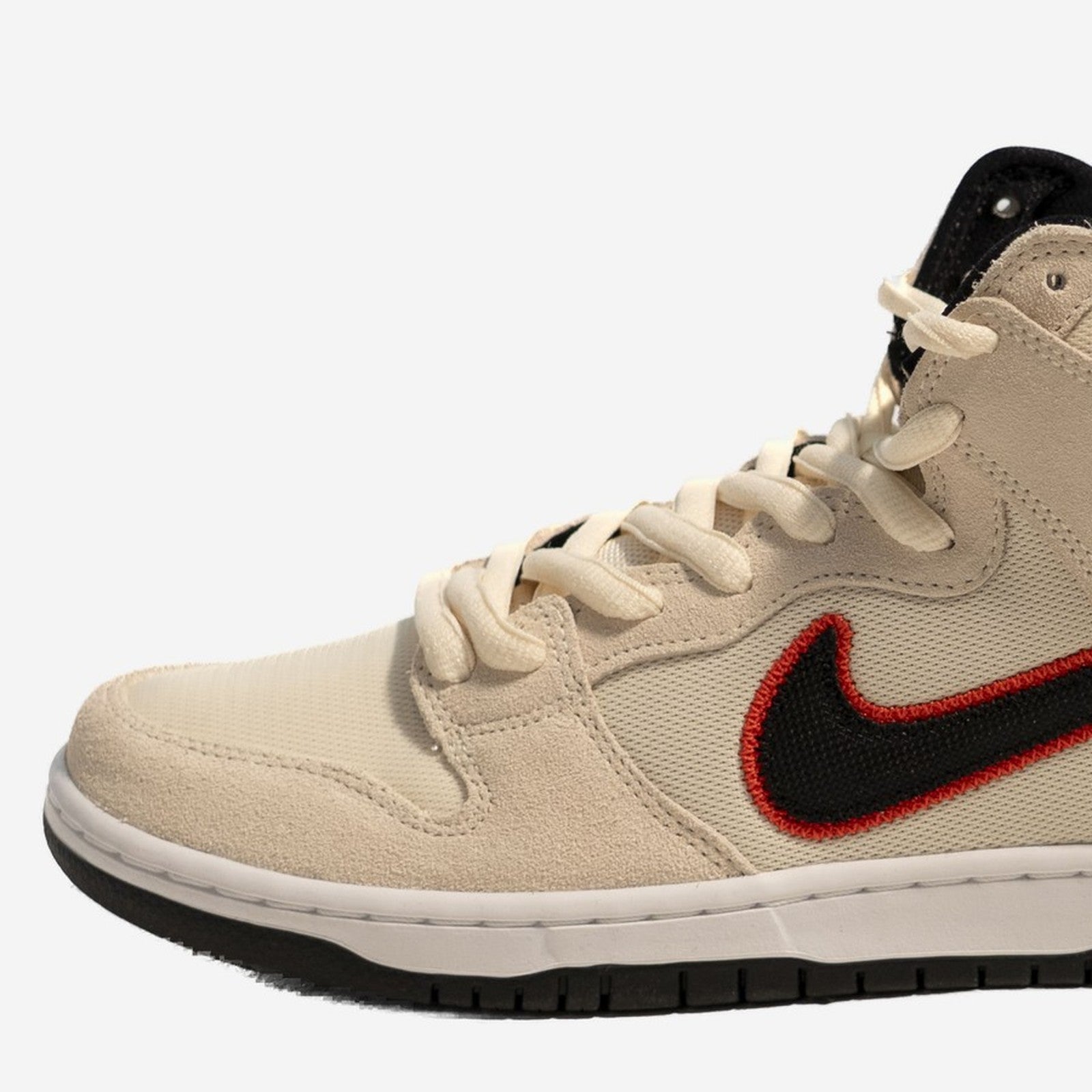 Nike SB Dunk High San Francisco Giants Coconut Milk – Detail