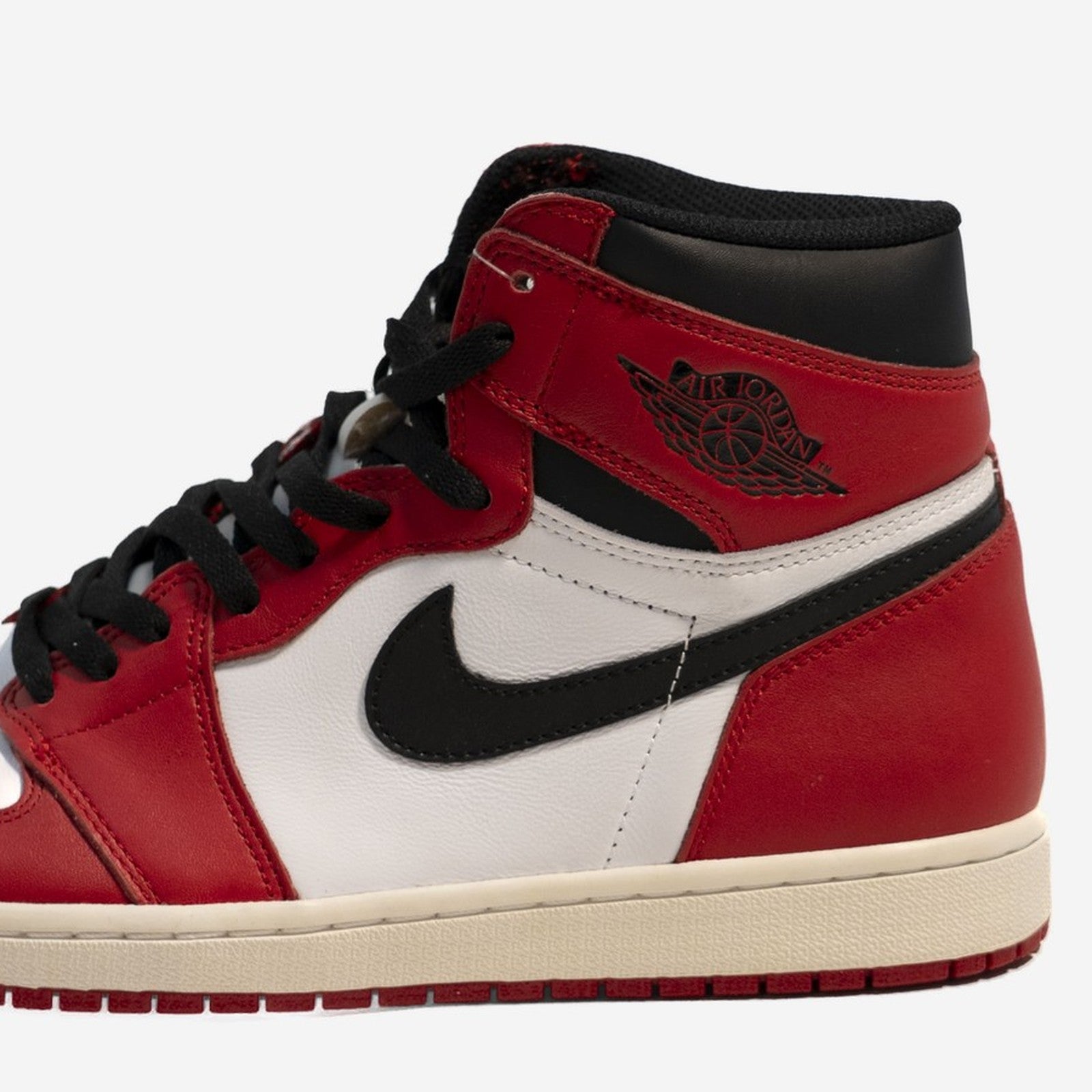 Nike Air Jordan 1 Retro High OG Chicago 2015 – Heel