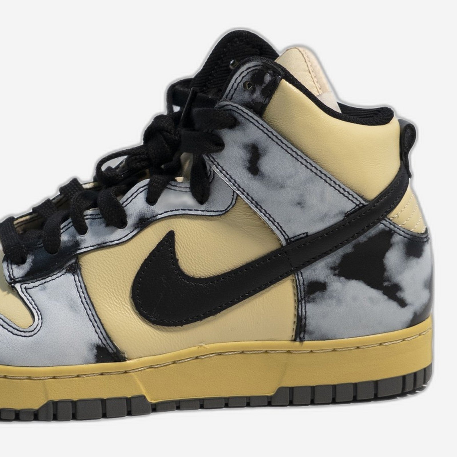 Nike Dunk High Black Acid Wash – Heel