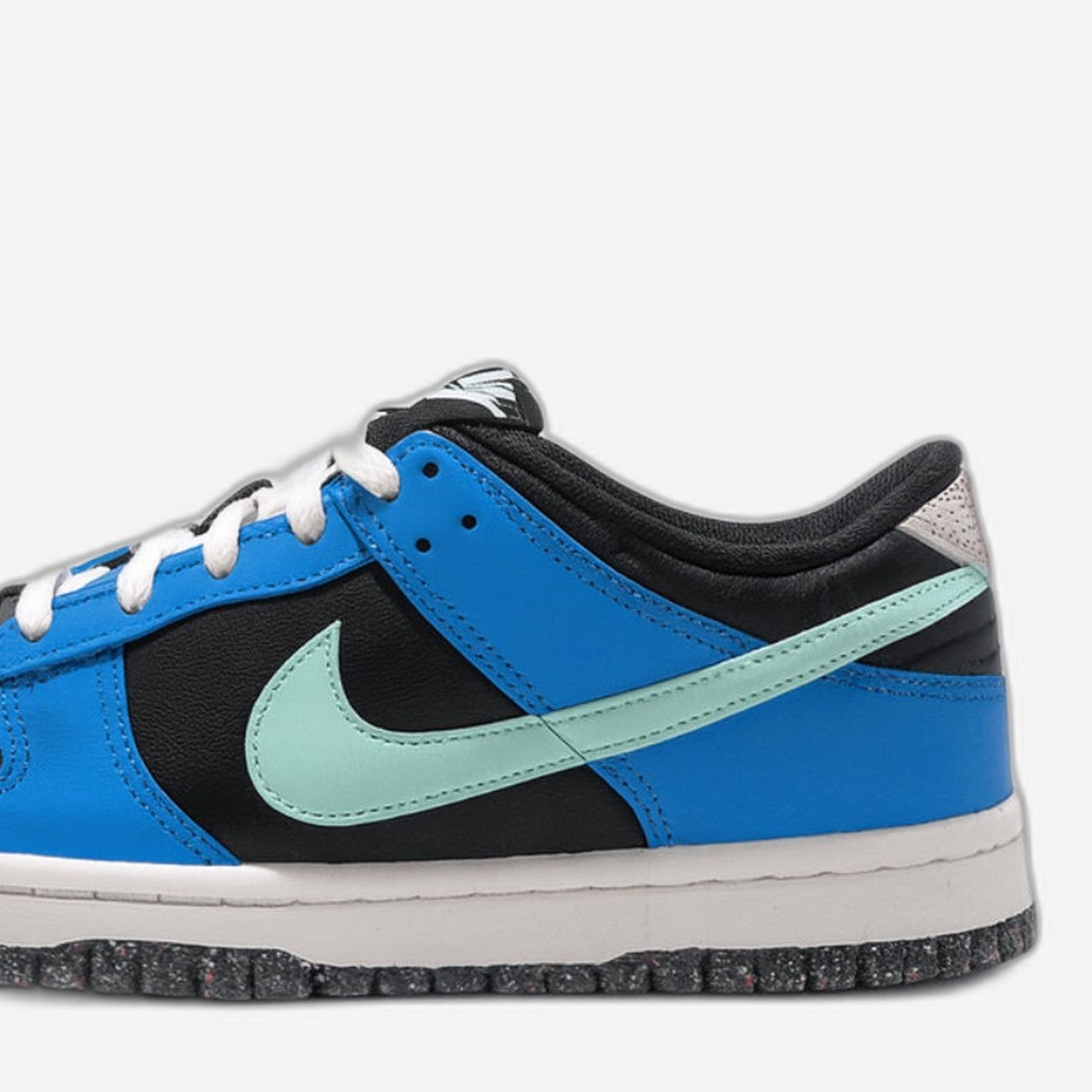 Nike Dunk Low Black Mint Foam LT – Heel