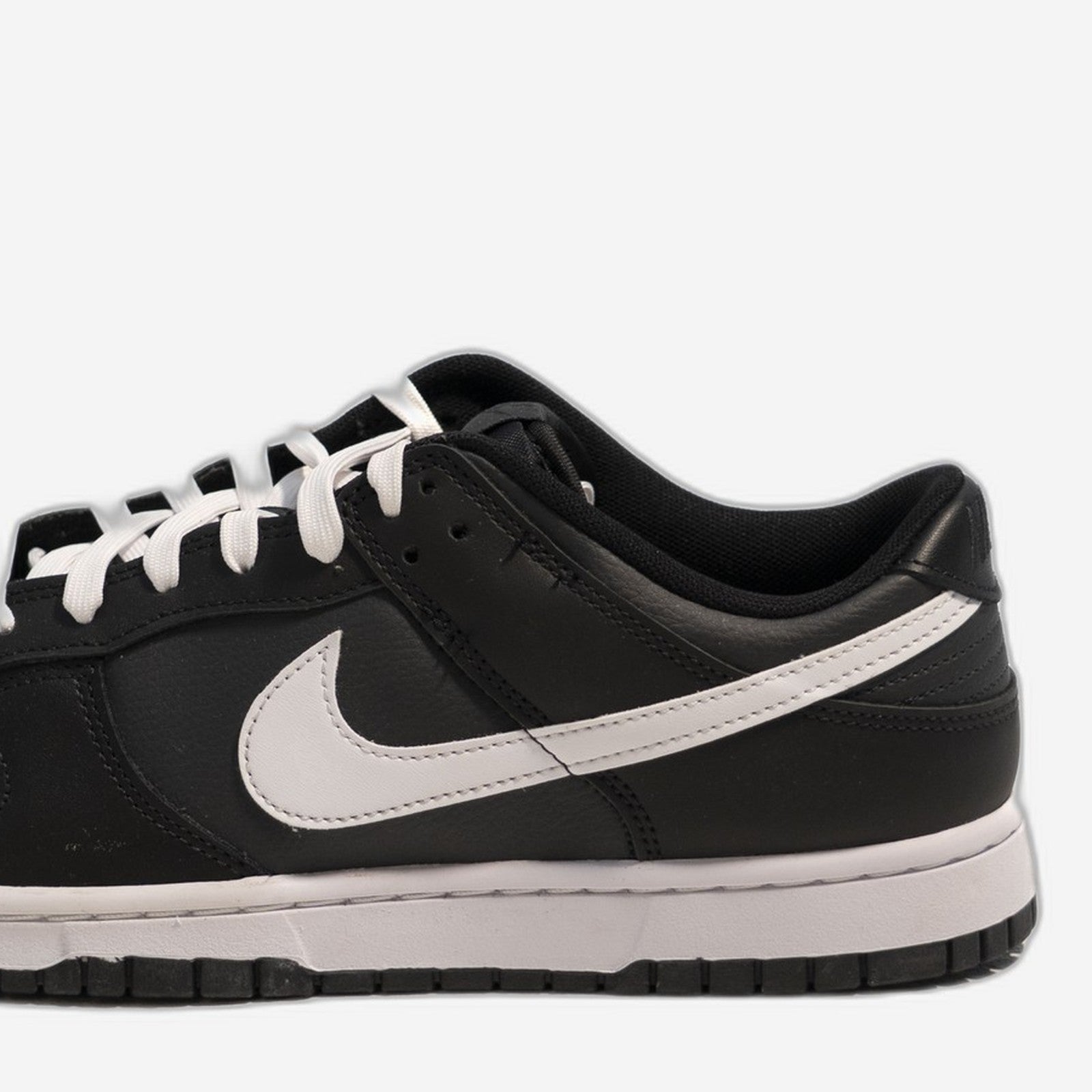 Nike Dunk Low Retro Black / White-off – Heel