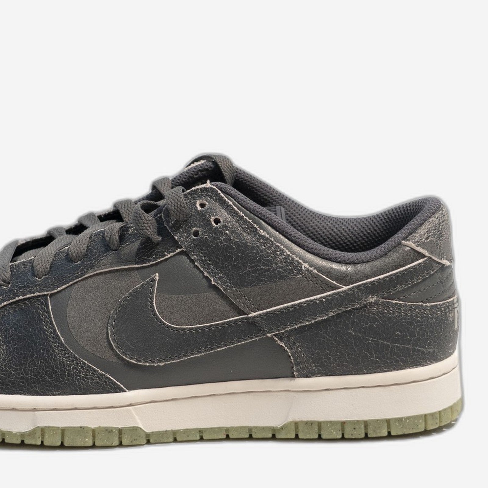 Nike Dunk Low Retro Iron Grey Phantom Scream – Heel
