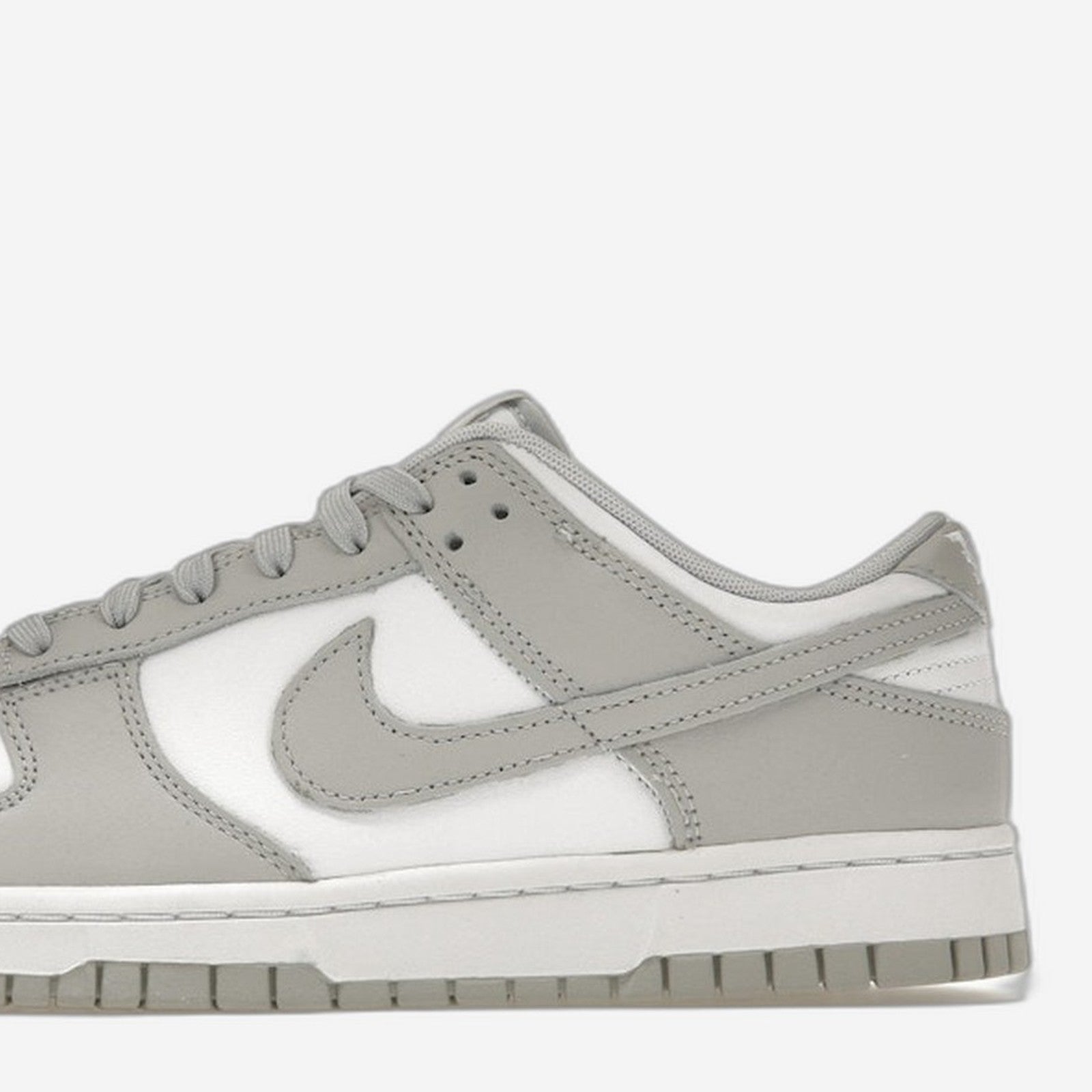Nike Dunk Low Retro White Grey Fog – Heel